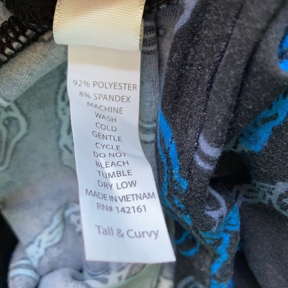 Tall and Curvy Handcuff LuLaRoe Leggings - Picture 4 of 4